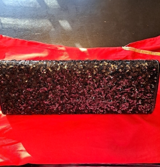 Black Special Occasion/Holidays Sequin Clutch - Picture 2 of 3
